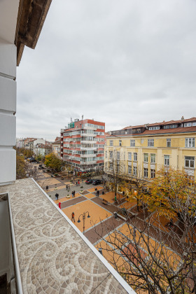 ���� ��� ���� 3-����� | Imot.bg � ����� ������ 12