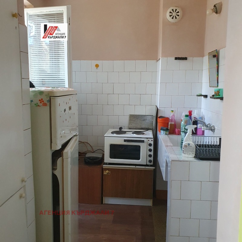 For Rent  1 bedroom Kardzhali , Tsentar , 45 sq.m | 79501320 - image [2]