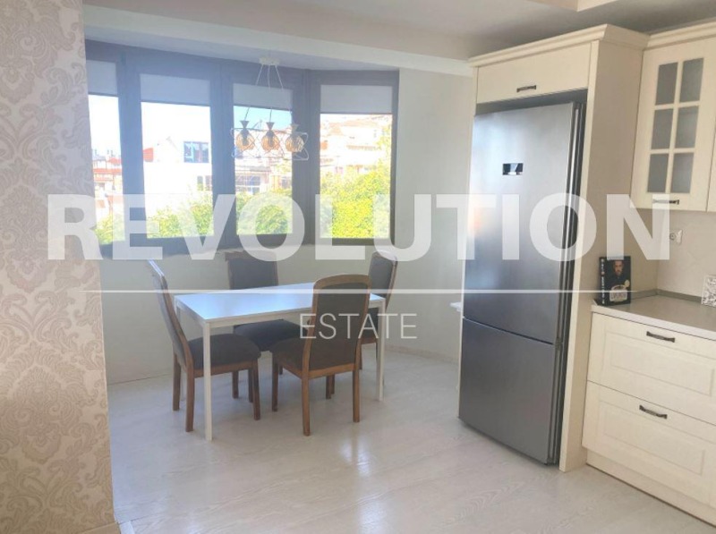 K pronájmu  1 ložnice Varna , Briz , 87 m2 | 38053120 - obraz [3]