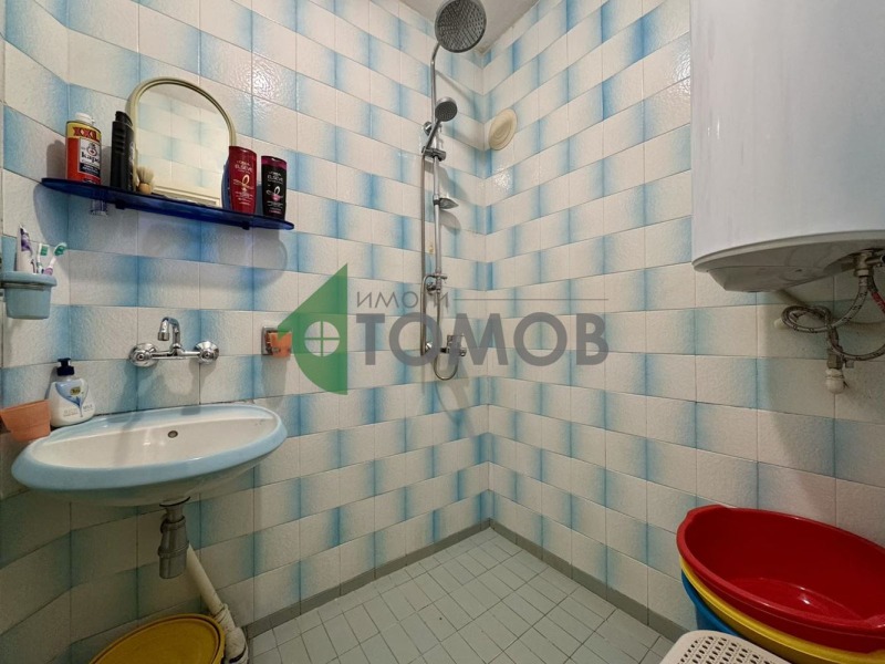 Дава под наем  3-стаен град Шумен , Болницата , 95 кв.м | 95484761 - изображение [12]