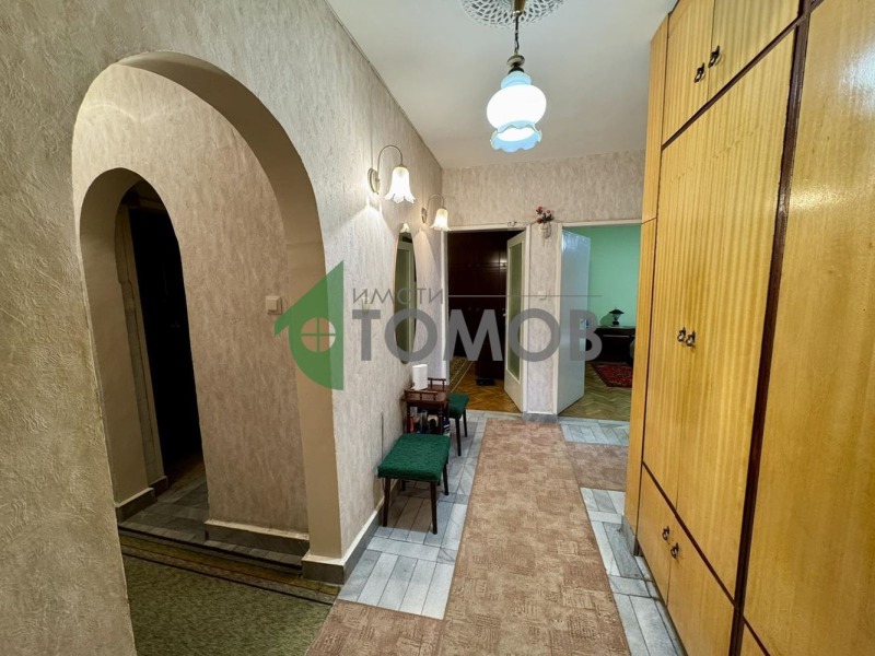 Дава под наем  3-стаен град Шумен , Болницата , 95 кв.м | 95484761 - изображение [15]