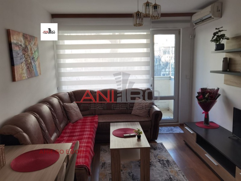 Дава под наем 3-СТАЕН, гр. Варна, Базар Левски