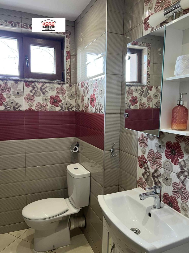 Дава под наем 4-СТАЕН, гр. Плевен, Широк център, снимка 11 - Апартаменти - 52629424