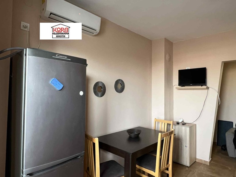 Дава под наем 4-СТАЕН, гр. Плевен, Широк център, снимка 3 - Апартаменти - 52629424