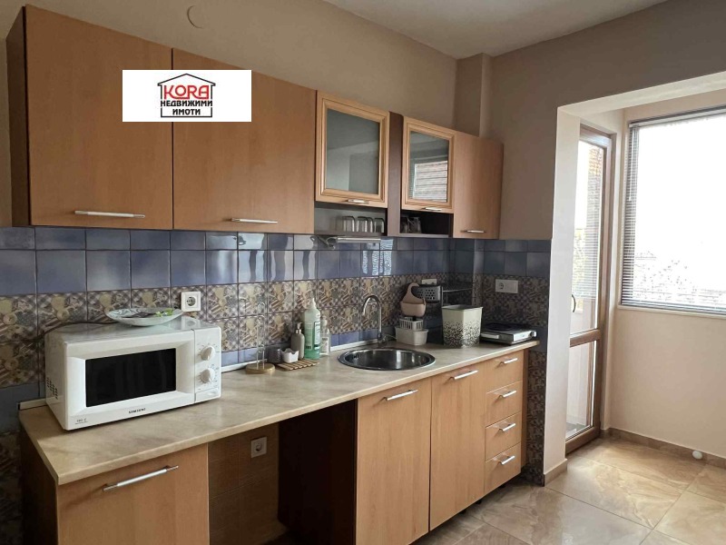 Дава под наем 4-СТАЕН, гр. Плевен, Широк център, снимка 2 - Апартаменти - 52629424