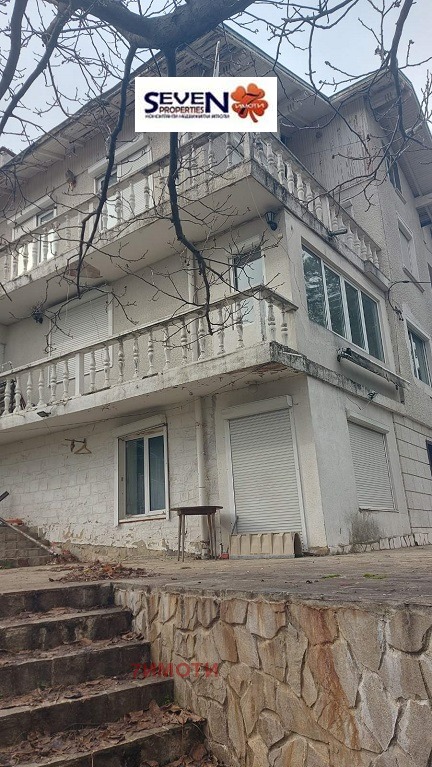 Дава под наем КЪЩА, гр. София, в.з.Киноцентъра