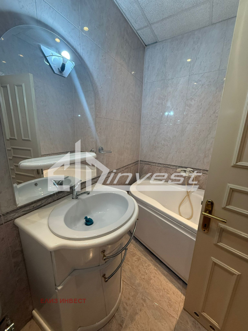 Do wynajęcia  3+ sypialni Plowdiw , Marasza , 190 mkw | 33214114 - obraz [11]