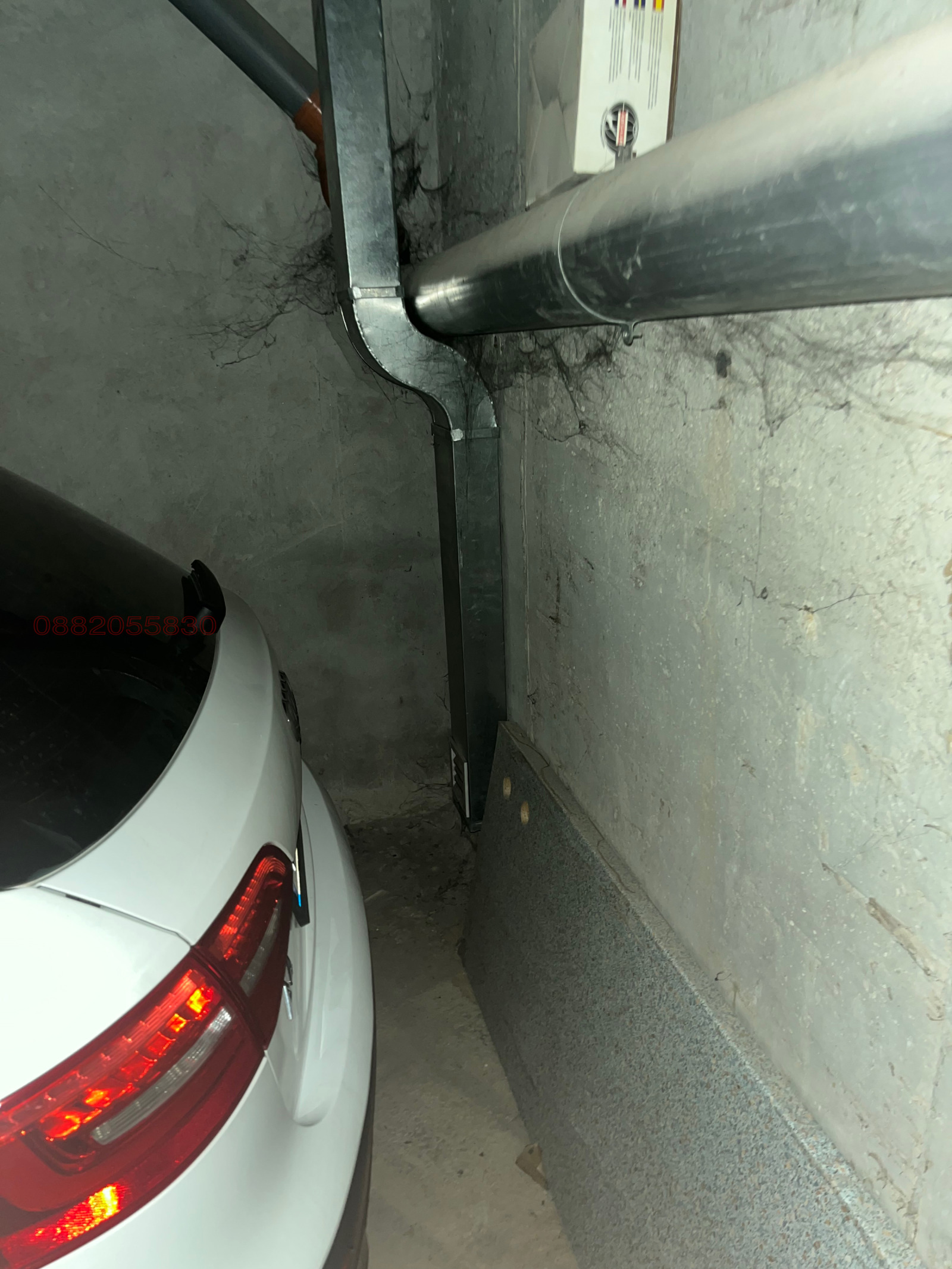 Дава под наем ГАРАЖ, ПАРКОМЯСТО, гр. Русе, Възраждане, снимка 3 - Гаражи и паркоместа - 53719619