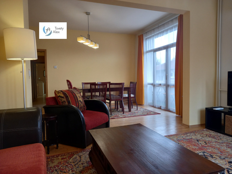 Zu vermieten  1 Schlafzimmer Sofia , Medizinska akademija , 89 qm | 89605237