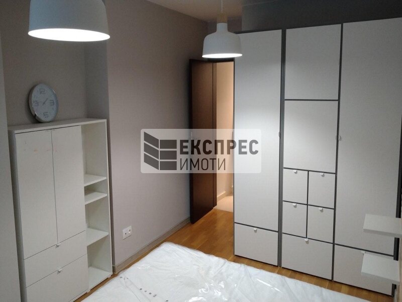 Дава под наем 4-СТАЕН, гр. София, Лозенец, снимка 4 - Апартаменти - 53282526