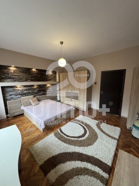 ���� ��� ���� 3-����� | Imot.bg � ����� ������ 8