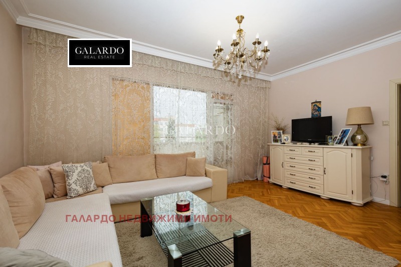 Дава под наем  3-стаен град Пловдив , Кючук Париж , 115 кв.м | 56195967 - изображение [2]