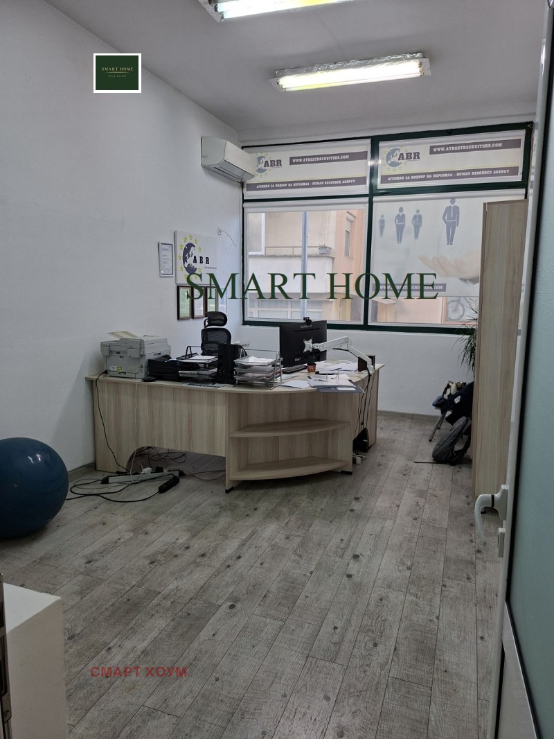 Дава под наем МАГАЗИН, гр. Велико Търново, Колю Фичето, снимка 4 - Магазини - 52740345