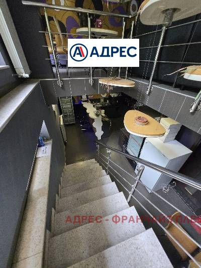 K pronájmu  Bar; Kavárna Pleven , Idealen centar , 230 m2 | 54613479 - obraz [3]