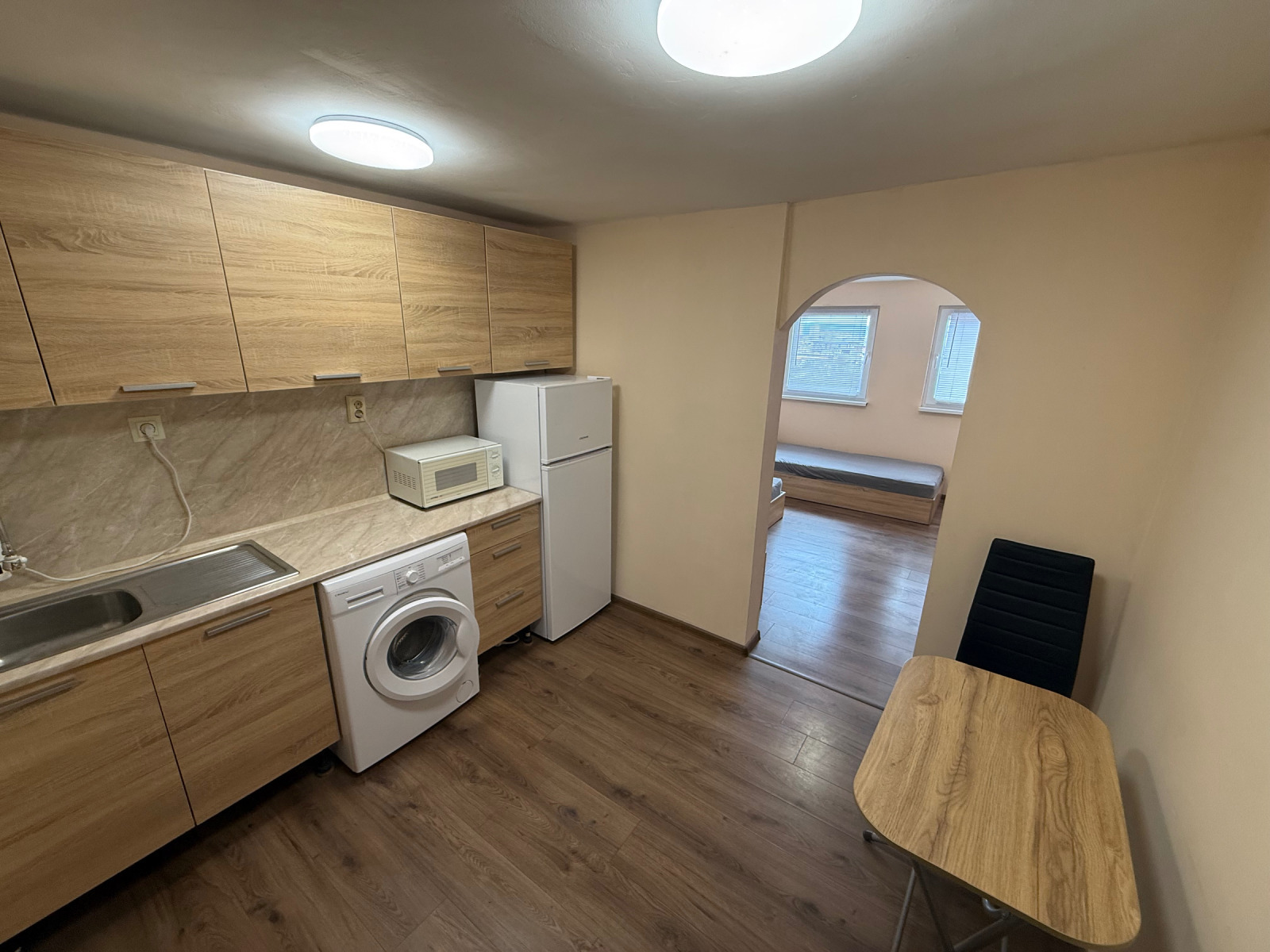 Дава под наем АТЕЛИЕ, ТАВАН, гр. Плевен, Дружба 1