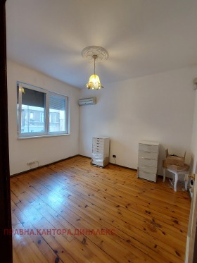 ���� ��� ���� 3-����� | Imot.bg � ����� ������ 5