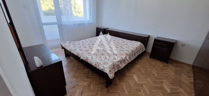 Дава под наем  3-стаен град Плевен , Широк център , 106 кв.м | 77360435 - изображение [6]