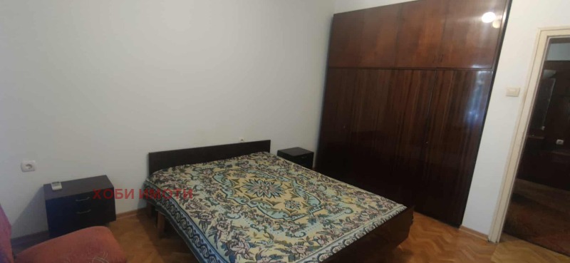 Дава под наем  4-стаен град Пловдив , Център , 105 кв.м | 77153124 - изображение [8]