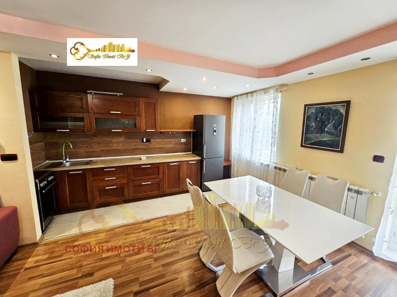 Kiralık  2 yatak odası Sofia , Dianabad , 100 metrekare | 80691151