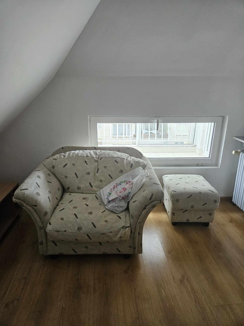 Дава под наем 2-СТАЕН, гр. София, Хладилника, снимка 8 - Апартаменти - 53371200