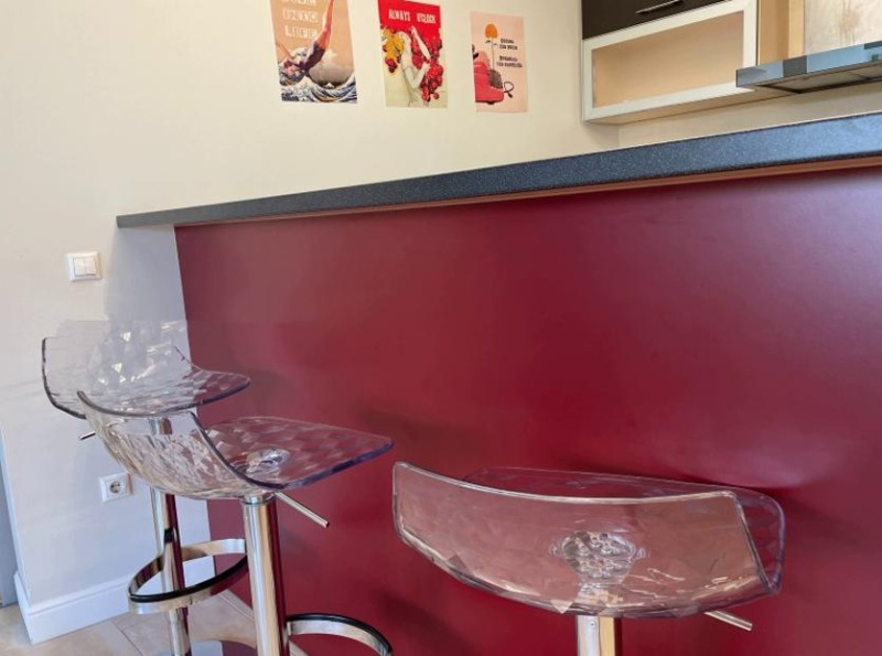 Издаје се  2 спаваће собе Софија , Центар , 100 м2 | 22079769 - слика [5]