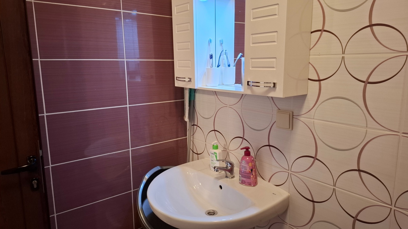 Дава под наем 2-СТАЕН, гр. София, Дианабад, снимка 13 - Апартаменти - 54247604