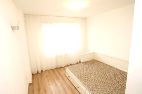    4- | Imot.bg    7