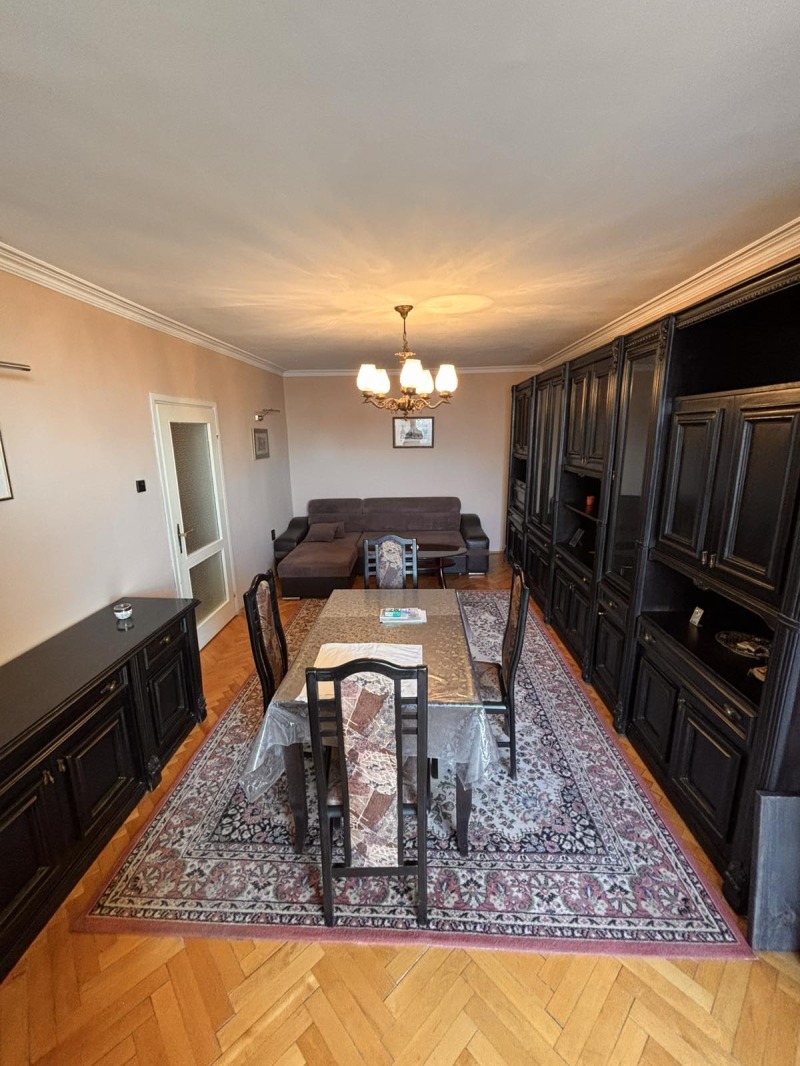 A louer  2 chambres Sofia , Mladost 1 , 88 m² | 50095755