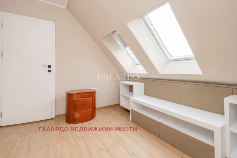 K pronájmu  3 ložnice Sofia , Chladilnika , 140 m2 | 43735142 - obraz [12]