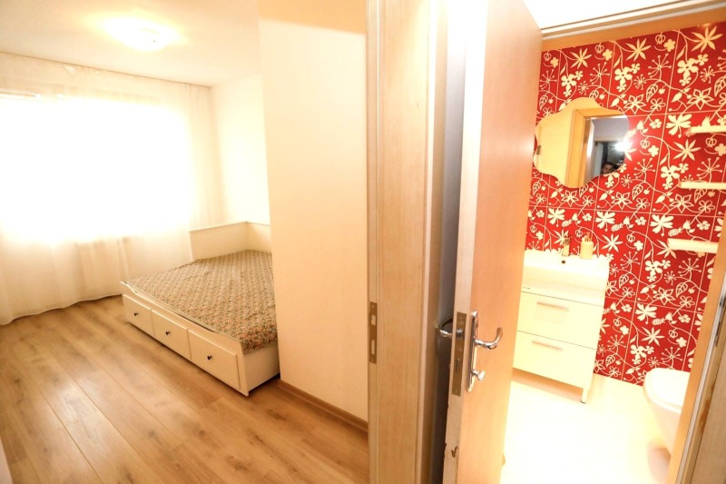 Дава под наем  4-стаен град София , Кръстова вада , 150 кв.м | 60805334 - изображение [8]