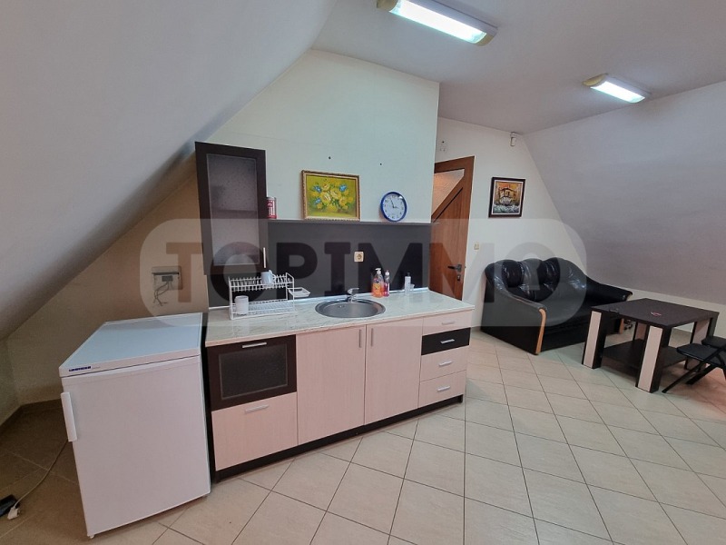 Дава под наем ОФИС, гр. Варна, Бизнес хотел, снимка 4 - Офиси - 53257280