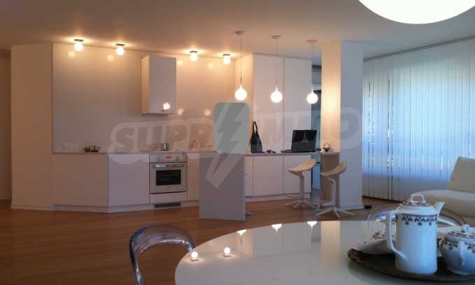 Дава под наем 3-СТАЕН, гр. София, Лозенец, снимка 3 - Апартаменти - 54234829