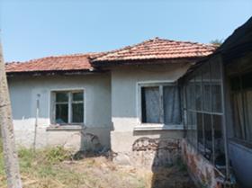 Продажба на имоти в с. Чоба, област Пловдив - изображение 1 