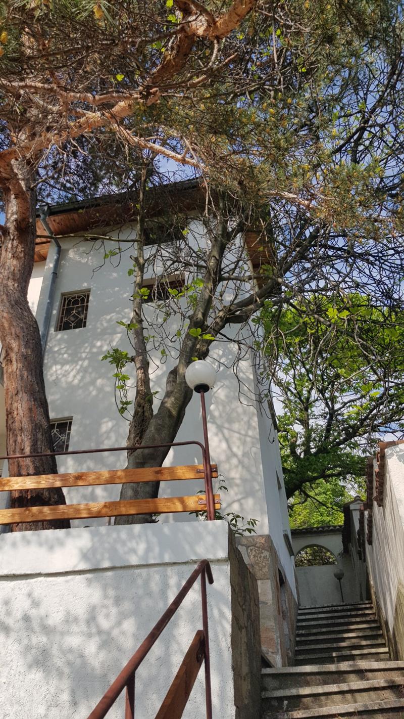 Продава  Къща област Пловдив , с. Храбрино , Първа Вилна Зона, 220 кв.м | 44726935 - изображение [4]