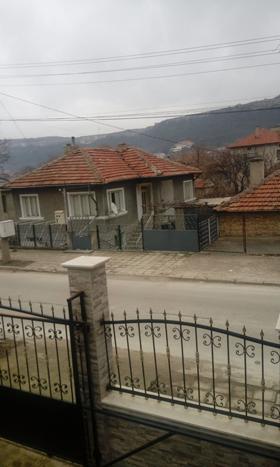 Продажба на имоти в гр. Провадия, област Варна — страница 3 - изображение 17 