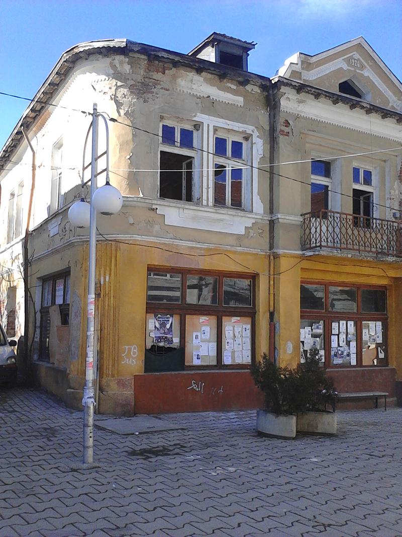 Продава  Къща област Кюстендил , гр. Бобошево , 580 кв.м | 92068596 - изображение [4]