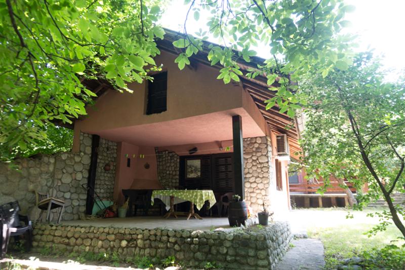 Продава  Къща област Ловеч , с. Рибарица , 200 кв.м | 10243787 - изображение [2]