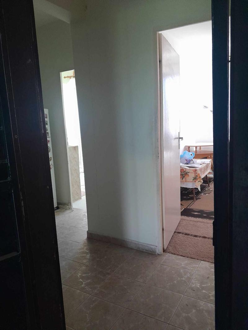 Продава  2-стаен област Силистра , гр. Тутракан , Възход, 50 кв.м | 10664859 - изображение [13]