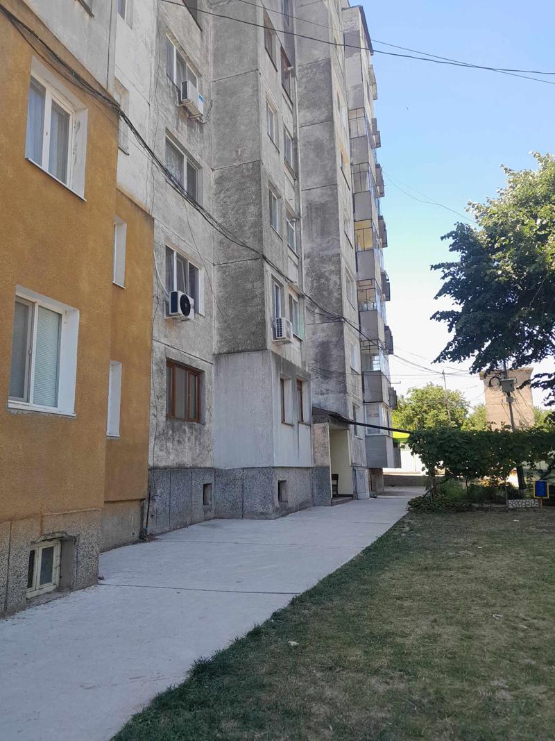 Продава  2-стаен област Силистра , гр. Тутракан , Възход, 50 кв.м | 10664859 - изображение [2]